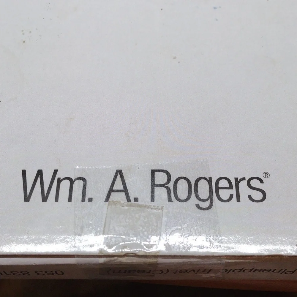 Vintage Wm. A. Rogers‎ Oneida Bronze/Enamel Plate Pineapple Trivet